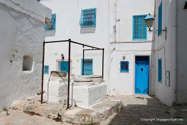 Sidi Bou Said, pozos o columnas Truncado - Túnez