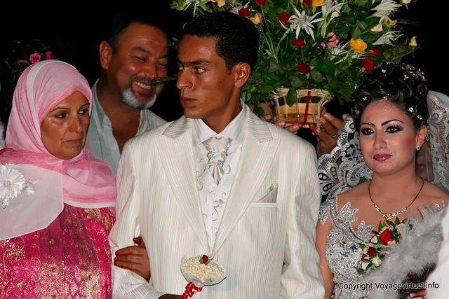 Reír y la ansiedad, Teboursouk matrimonio - Túnez