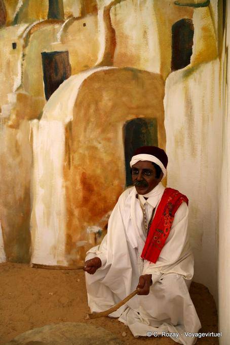 Drummer, Guellala, Yerba - Túnez