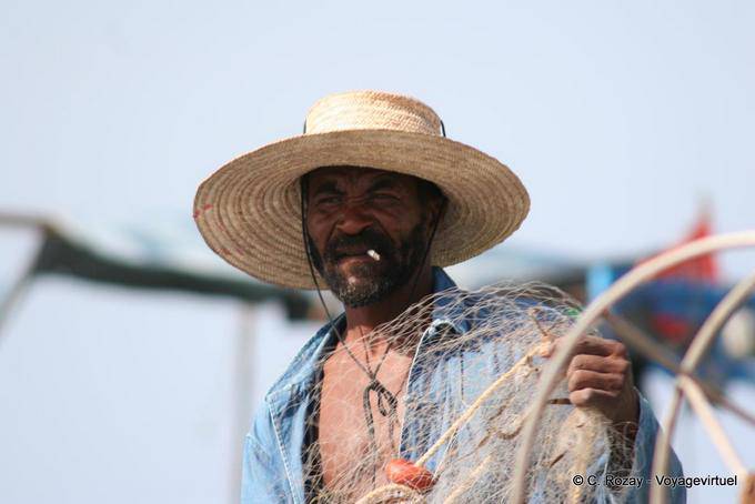 Cara del pescador, Seguia, Yerba - Túnez