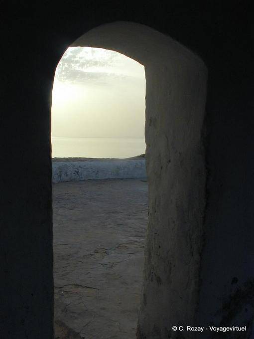 Djerba, mar, Mezquita Sidi Jmour - Túnez