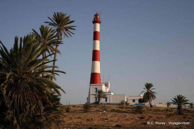 Faro Taguermess, Yerba - Túnez