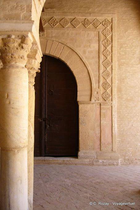 Detalle arquitectónico, Mezquita Nafaa Oqba Ibn, Kairouan - Túnez