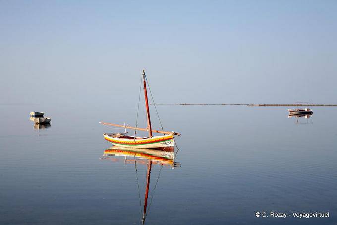 Espejo de agua Mástil, Ouled Kacem, Kerkennah - Túnez