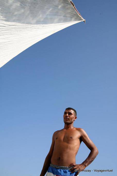 El guapo capitán Flouka, Ouled Kacem, Kerkennah - Túnez