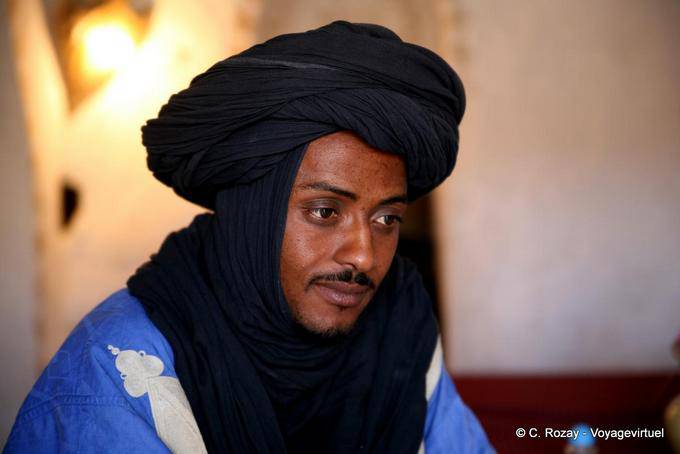 Blue Man Douiret - Túnez