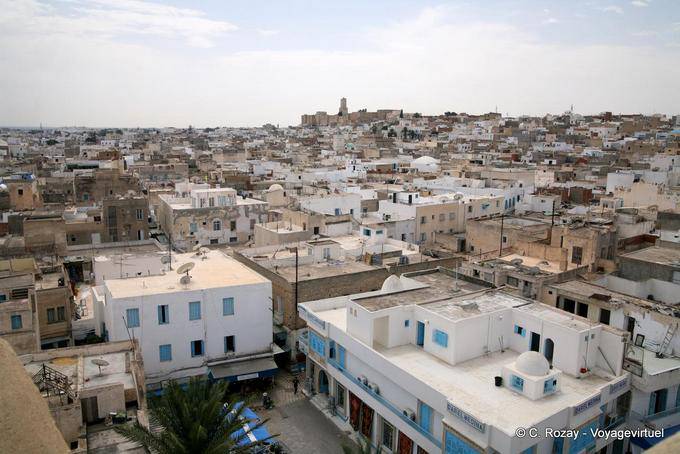 Sousse, vista sobre la medina y Kasbah con vistas a la ciudad - Túnez