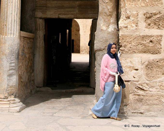 Novia a Ribat de Sousse entrada - Túnez