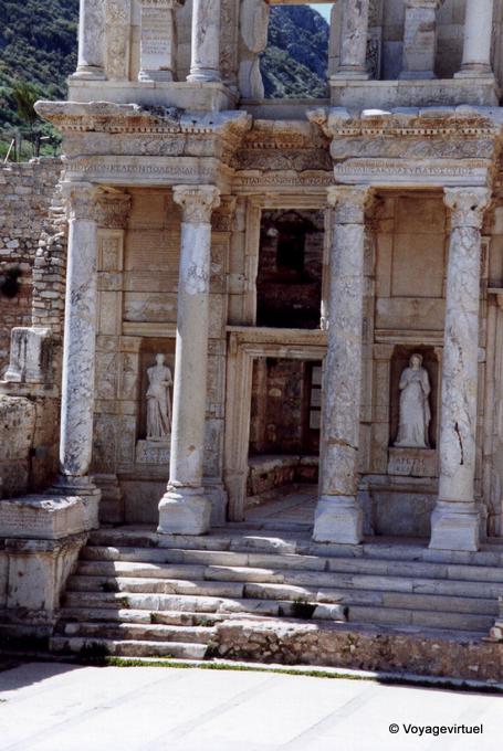 Las columnas de la Biblioteca, Éfeso - Turquía