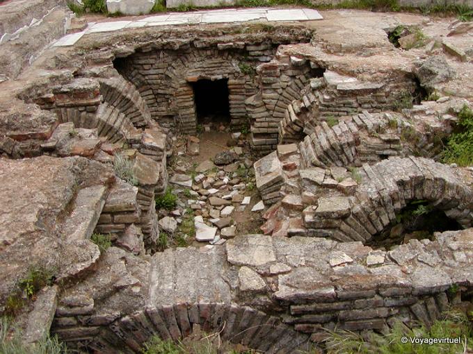 Sitio de Perge, baños en buen estado - Turquía