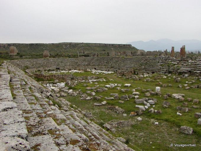 El estadio antiguo más grande de Asia Menor, Perge - Turquía