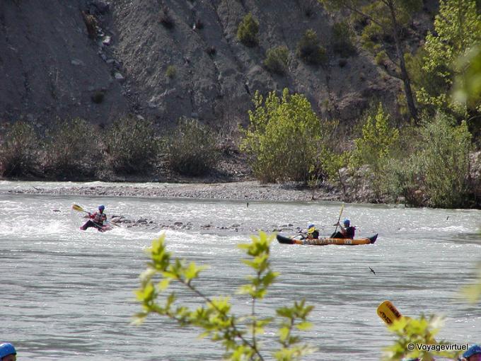 Rafting y piragüismo a Kestros - Turquía