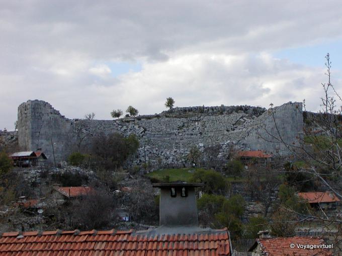 Teatro greco-romano de Selge ve en Altinkaya - Turquía