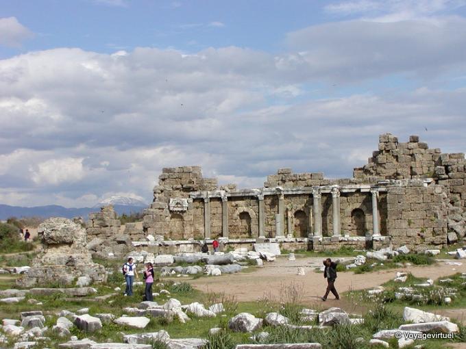 Basílica bizantina, Side - Turquía