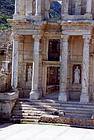 Las columnas de la Biblioteca, Éfeso, Turquía.
