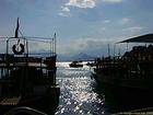 Antalya, luz de la tarde en el puerto, Turquía.