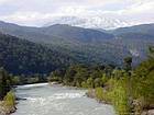 Río y nieve, de Köprülü, Turquía.